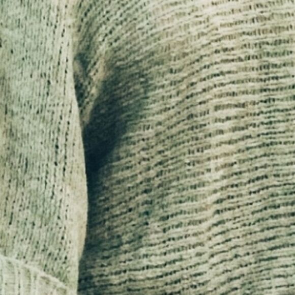 Cuffed ‎ Sleeve Tunic Sweater - Picture 10 of 11